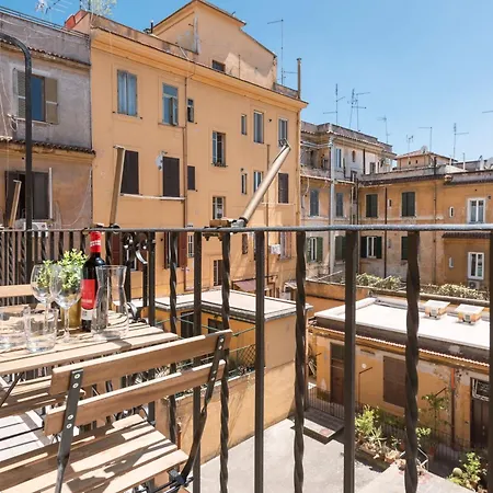 Apartmán White Flat 60 -san Lorenzo- *