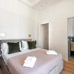 White Flat 60 -san Lorenzo- דירה